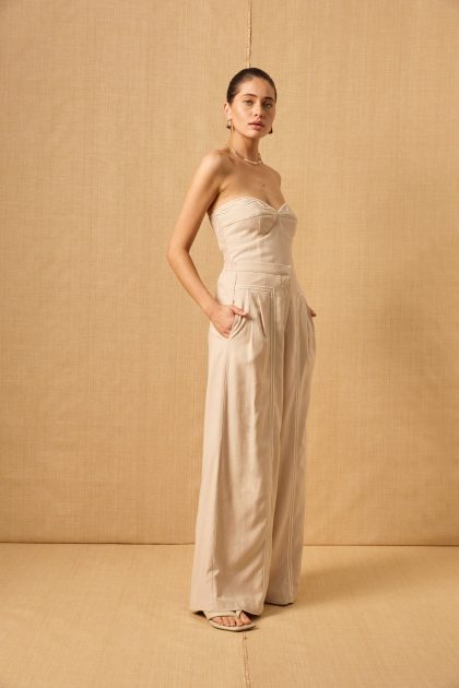 Scenic beige