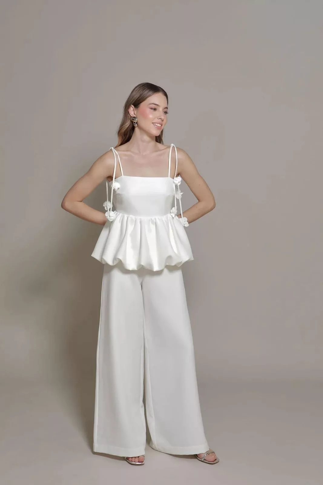 Zelinda ivory
