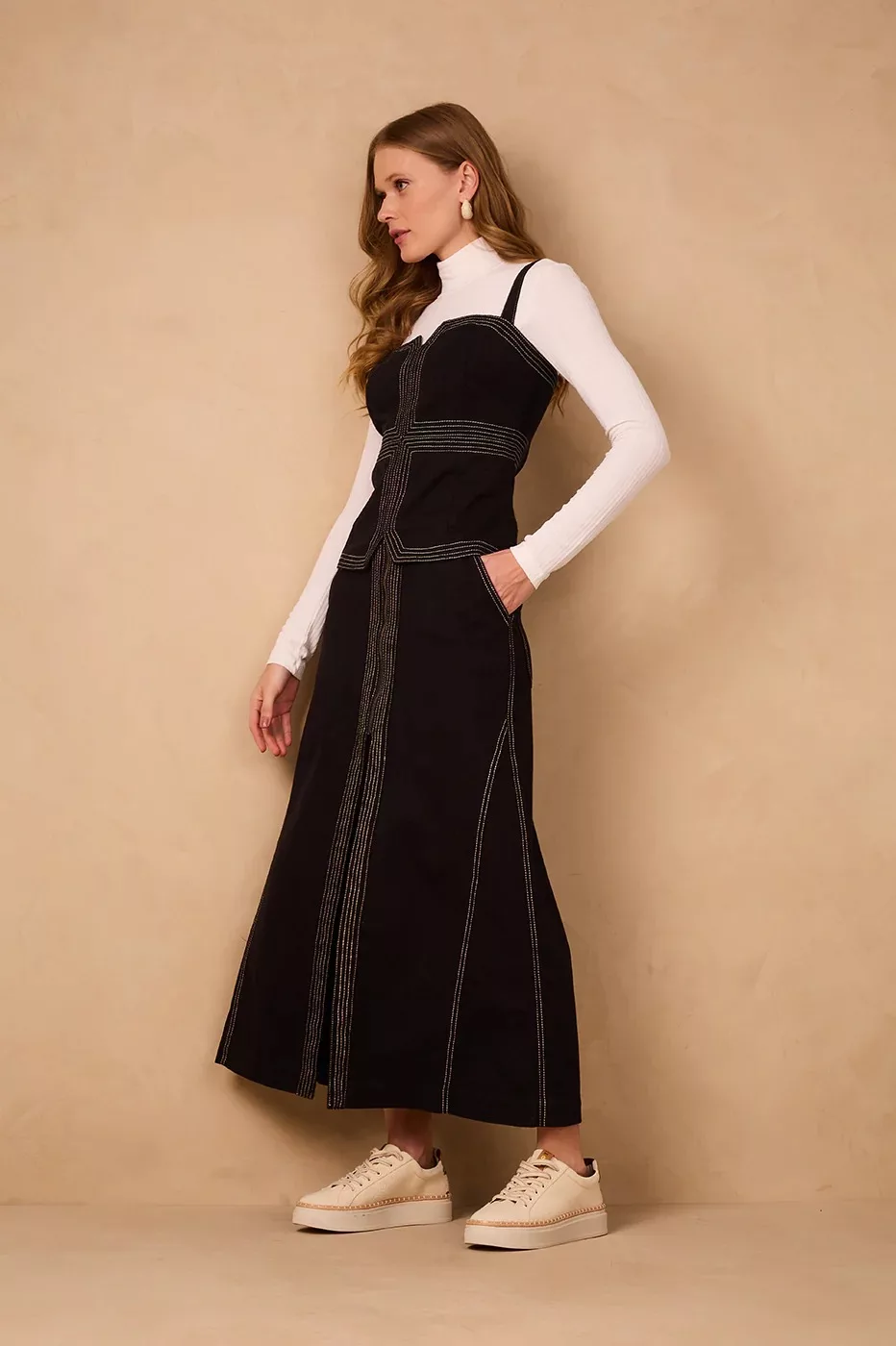 Asymmetric set - Imagen 2